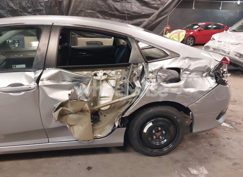 Photo 6 of 2021 Honda Civic LX (VIN 2HGFC2F67MH508445)