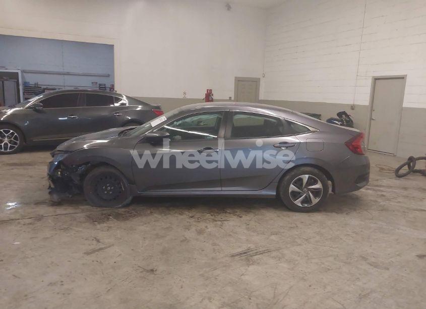 Photo 14 of 2021 Honda Civic LX (VIN 2HGFC2F67MH524189)