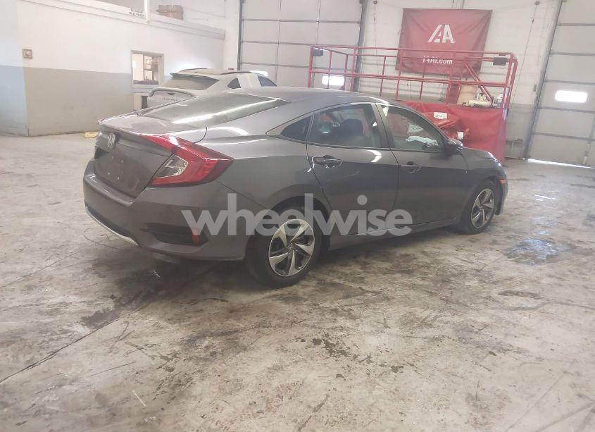 Photo 4 of 2021 Honda Civic LX (VIN 2HGFC2F67MH524189)