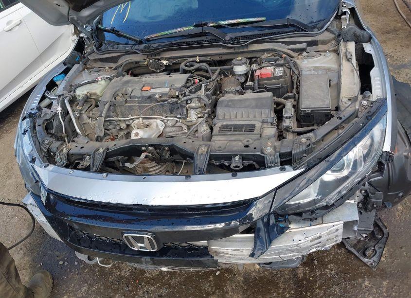 Photo 10 of 2019 Honda Civic LX (VIN 2HGFC2F68KH502201)