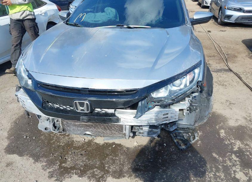 Photo 6 of 2019 Honda Civic LX (VIN 2HGFC2F68KH502201)