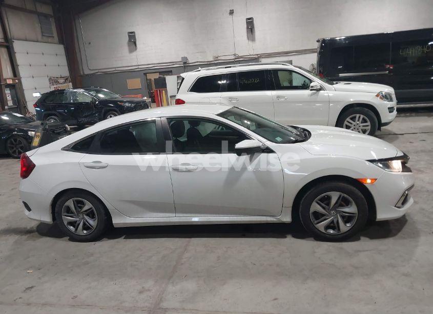 Photo 13 of 2019 Honda Civic LX (VIN 2HGFC2F68KH528264)