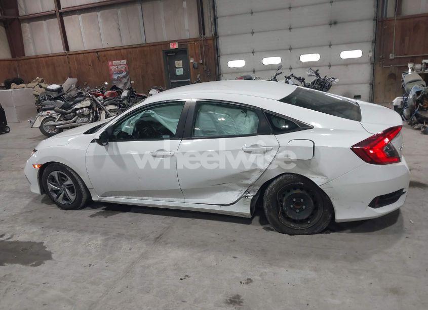 Photo 14 of 2019 Honda Civic LX (VIN 2HGFC2F68KH528264)