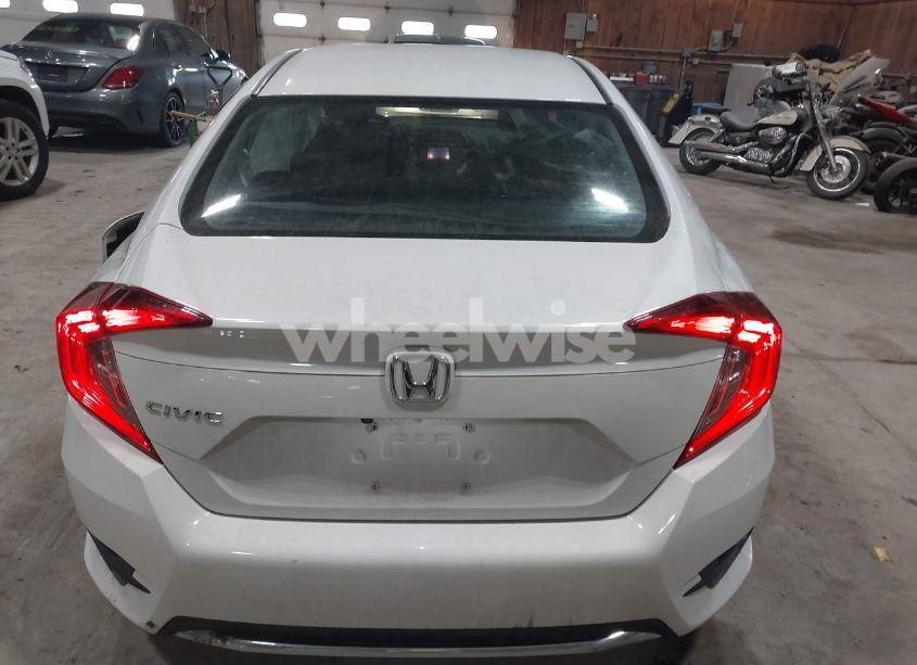 Photo 16 of 2019 Honda Civic LX (VIN 2HGFC2F68KH528264)