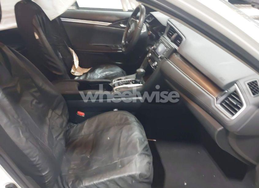 Photo 5 of 2019 Honda Civic LX (VIN 2HGFC2F68KH528264)