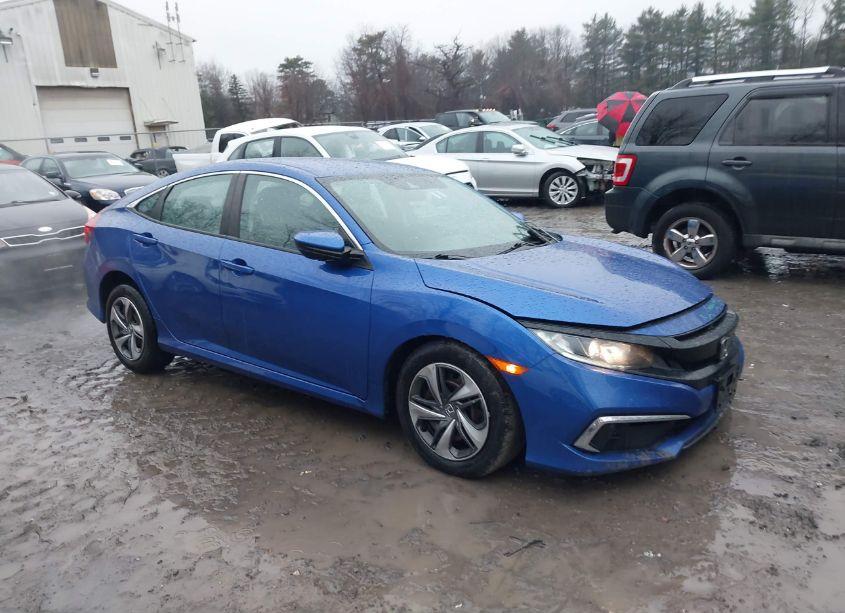 2019 Honda Civic LX (VIN 2HGFC2F68KH531004) main photo