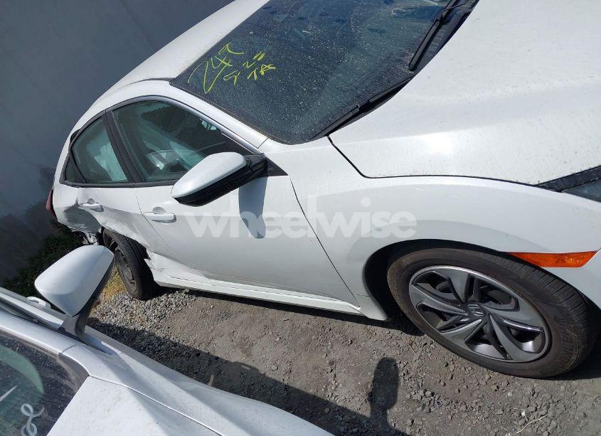 Photo 14 of 2019 Honda Civic LX (VIN 2HGFC2F68KH531925)