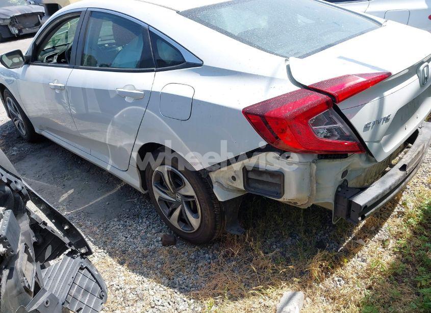 Photo 3 of 2019 Honda Civic LX (VIN 2HGFC2F68KH531925)