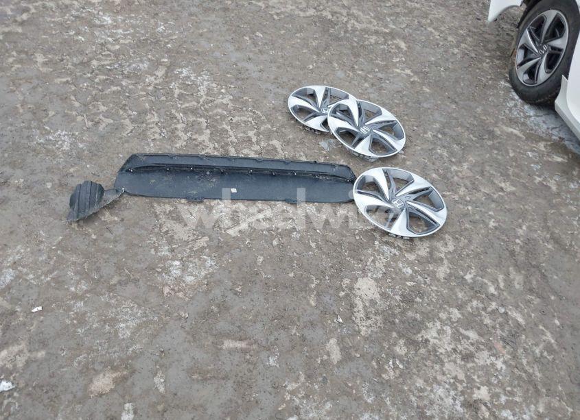 Photo 11 of 2019 Honda Civic LX (VIN 2HGFC2F68KH545422)