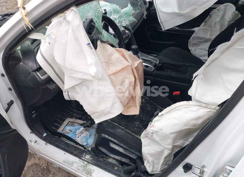 Photo 5 of 2019 Honda Civic LX (VIN 2HGFC2F68KH545422)