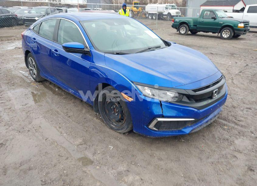 2019 Honda Civic LX (VIN 2HGFC2F68KH550779) main photo