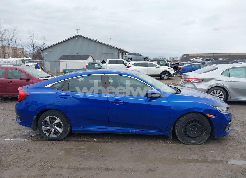 Photo 13 of 2019 Honda Civic LX (VIN 2HGFC2F68KH550779)
