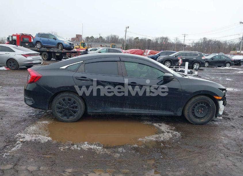 Photo 13 of 2019 Honda Civic LX (VIN 2HGFC2F68KH569736)