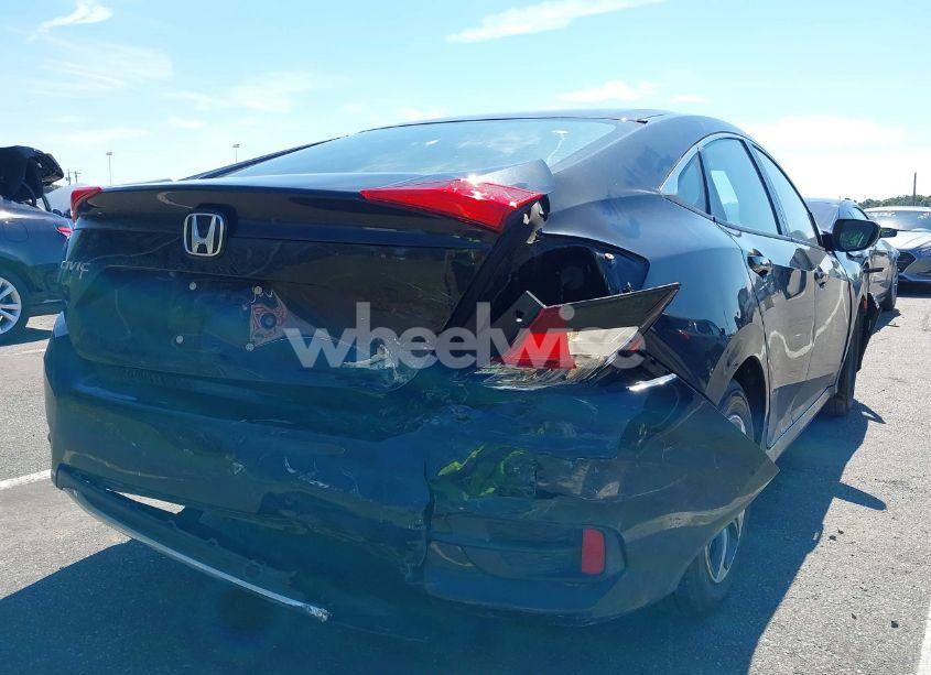 Photo 4 of 2019 Honda Civic LX (VIN 2HGFC2F68KH573026)