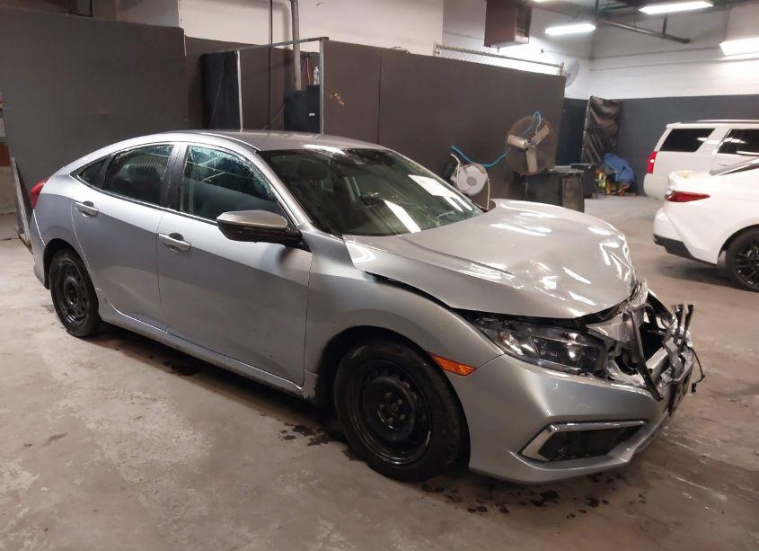 2019 Honda Civic LX (VIN 2HGFC2F68KH574953) main photo