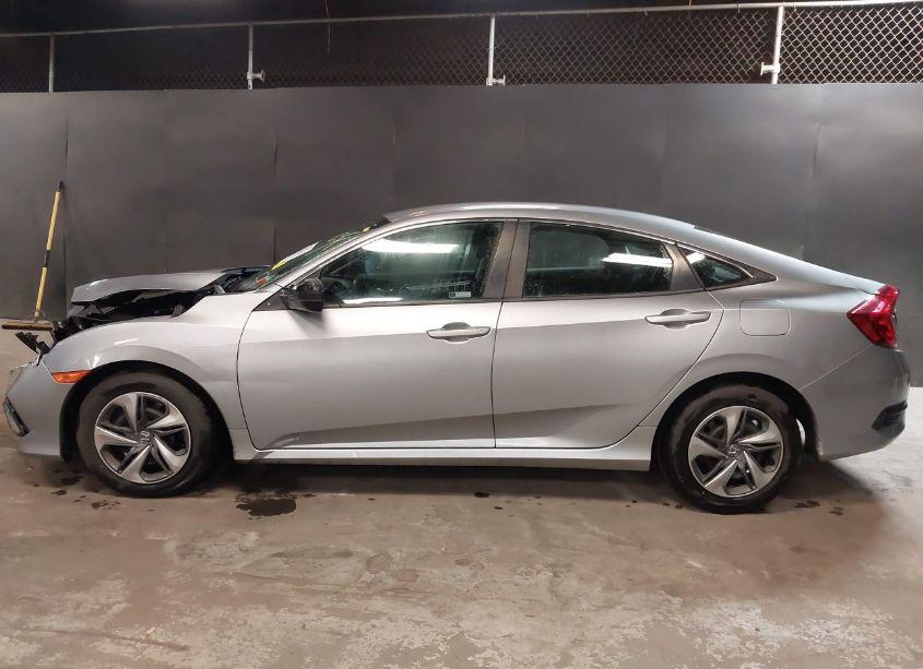 Photo 14 of 2019 Honda Civic LX (VIN 2HGFC2F68KH574953)