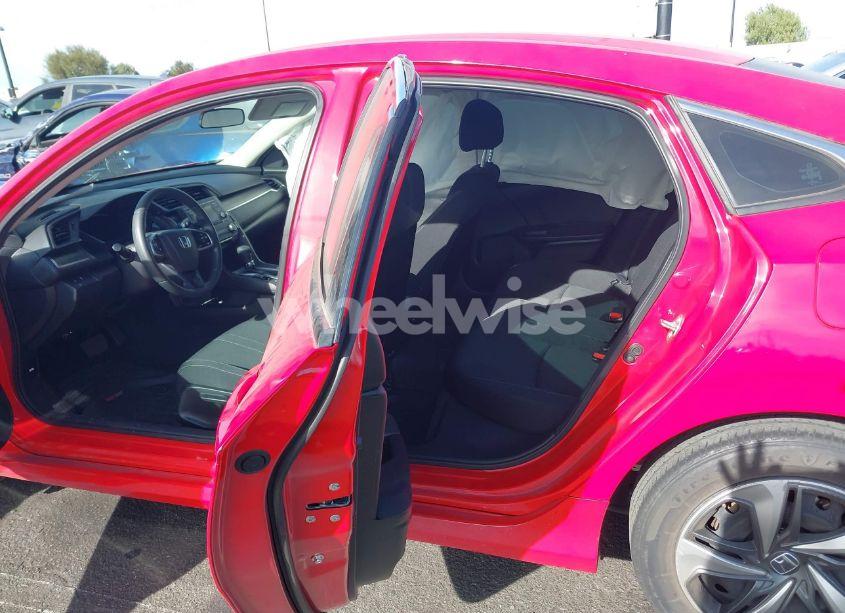 Photo 8 of 2019 Honda Civic LX (VIN 2HGFC2F68KH592319)