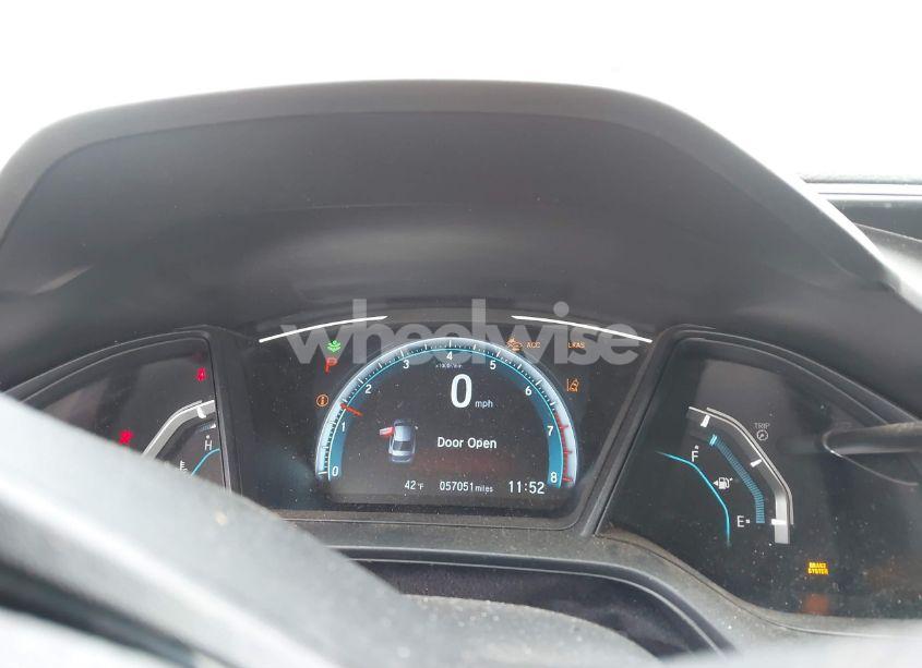 Photo 7 of 2020 Honda Civic LX (VIN 2HGFC2F68LH548550)