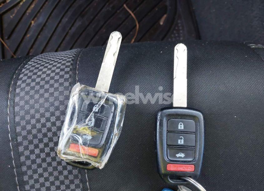Photo 11 of 2020 Honda Civic LX (VIN 2HGFC2F68LH548600)