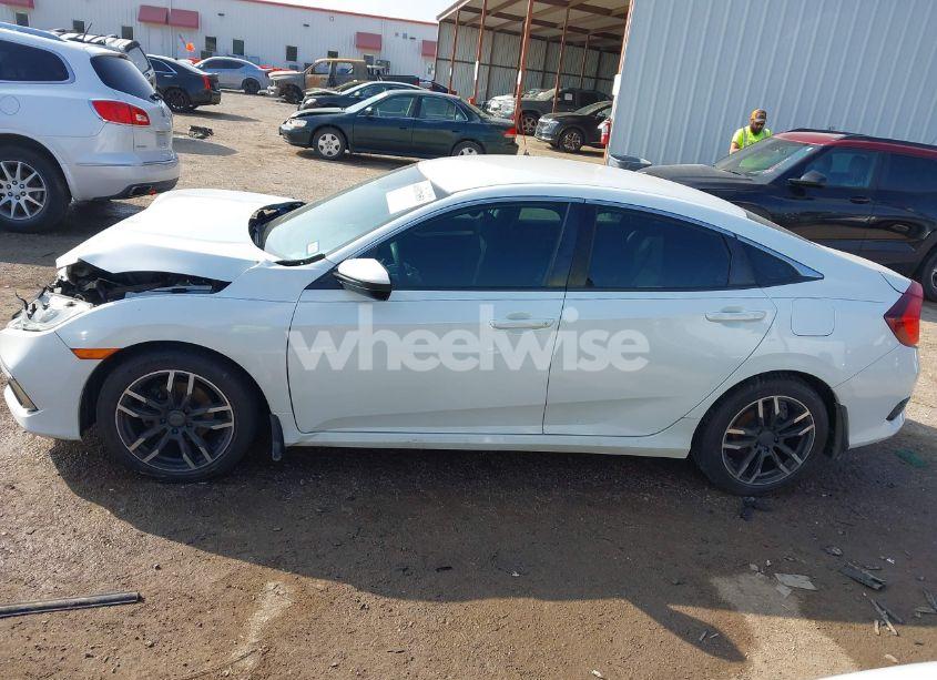 Photo 14 of 2020 Honda Civic LX (VIN 2HGFC2F68LH565560)