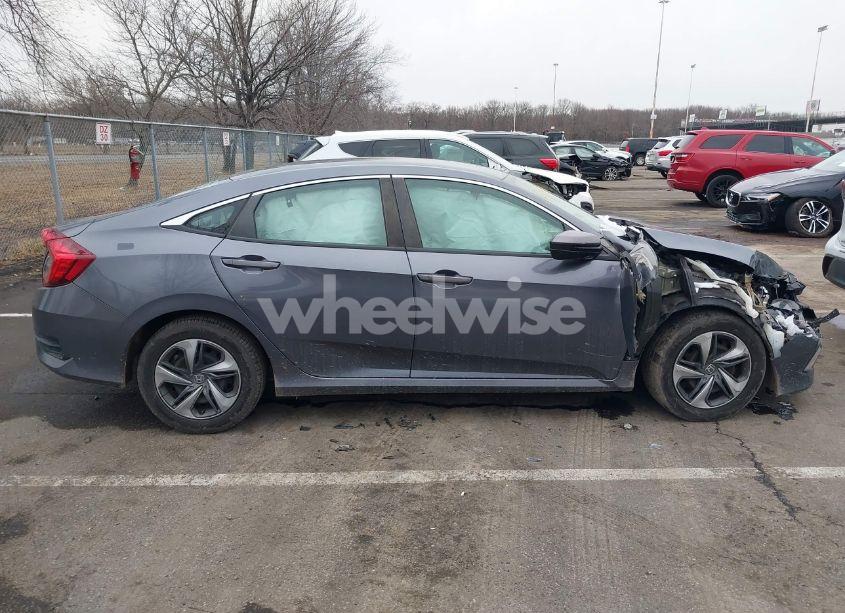 Photo 13 of 2020 Honda Civic LX (VIN 2HGFC2F68LH576817)