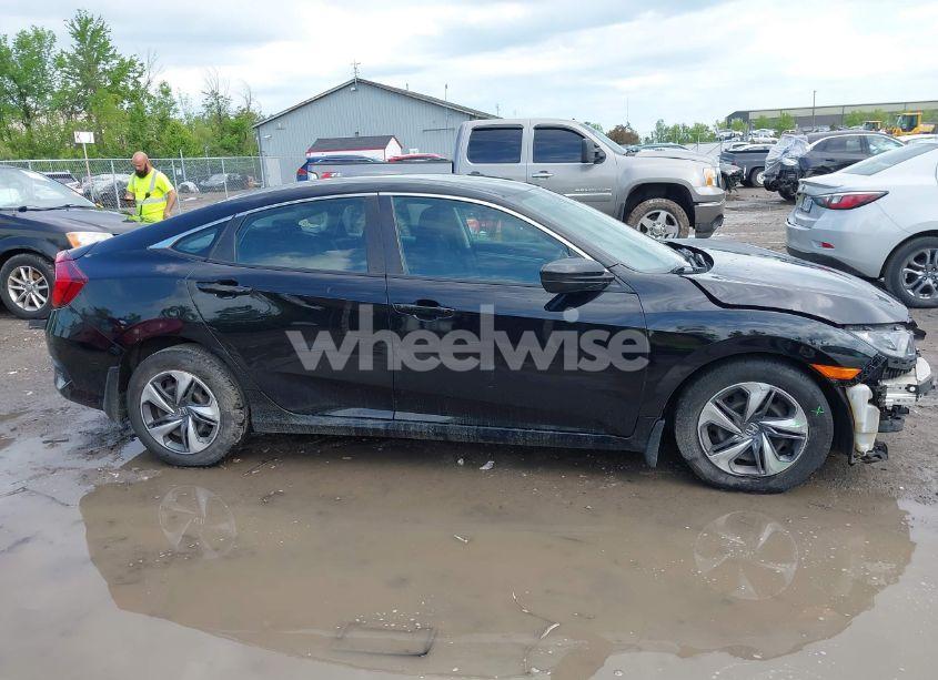 Photo 14 of 2021 Honda Civic LX (VIN 2HGFC2F68MH526372)