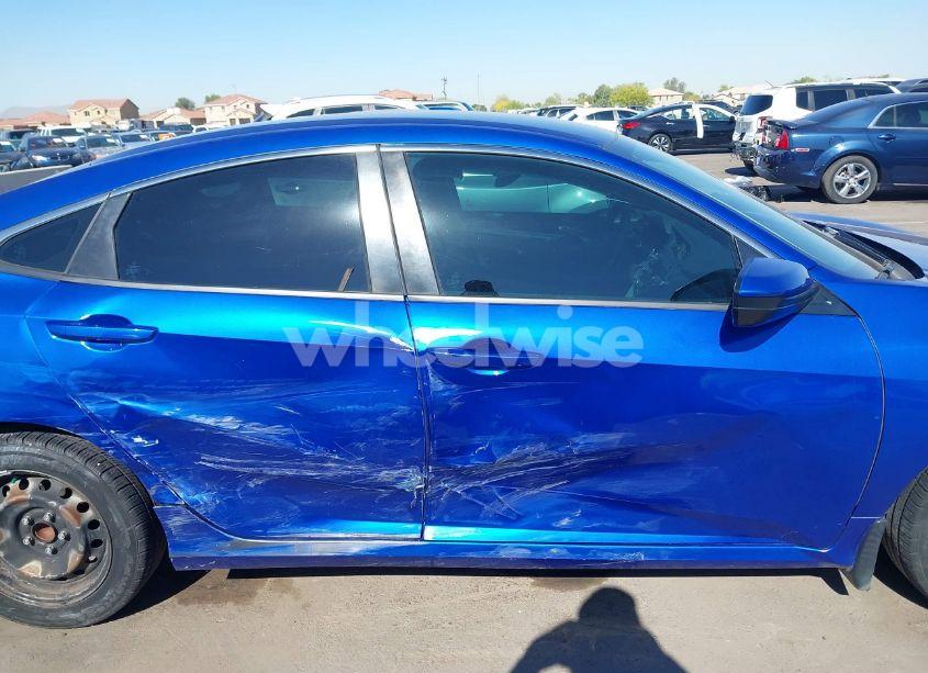 Photo 13 of 2019 Honda Civic LX (VIN 2HGFC2F69KH500795)