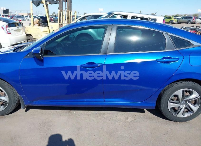 Photo 14 of 2019 Honda Civic LX (VIN 2HGFC2F69KH500795)