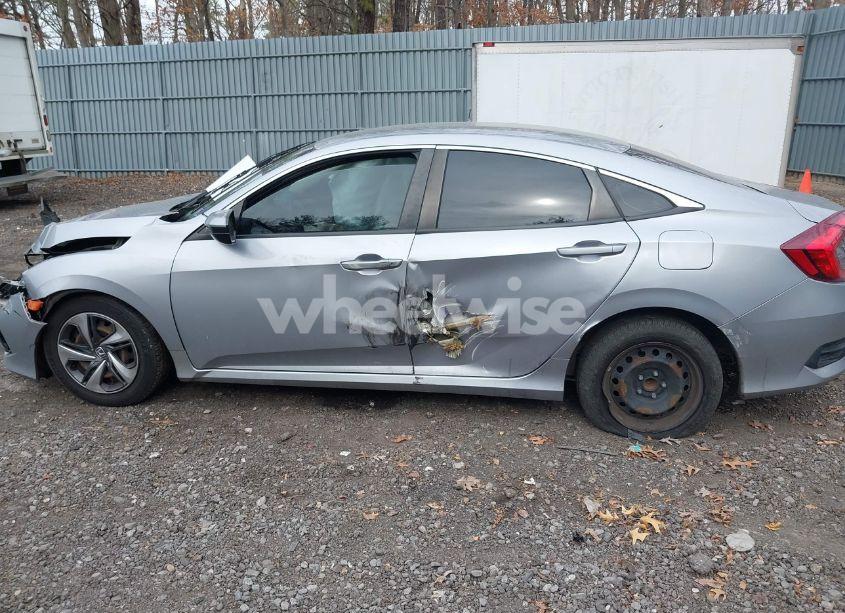 Photo 13 of 2019 Honda Civic LX (VIN 2HGFC2F69KH509268)