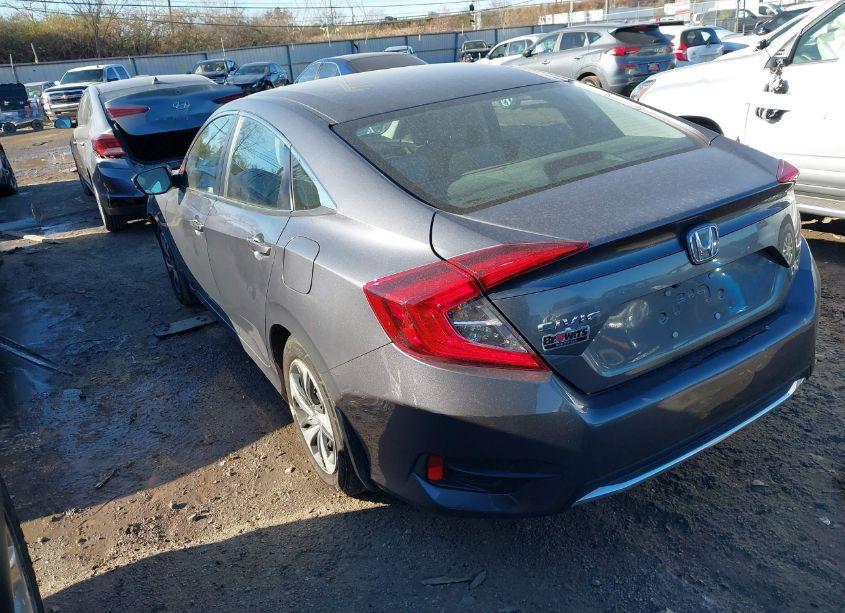 Photo 3 of 2019 Honda Civic LX (VIN 2HGFC2F69KH510517)