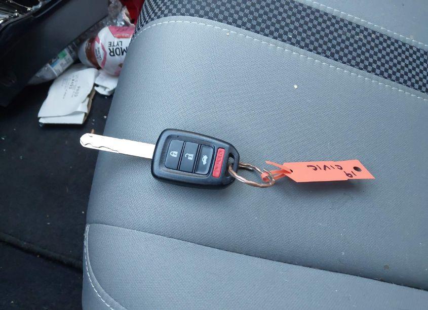 Photo 11 of 2019 Honda Civic LX (VIN 2HGFC2F69KH532534)