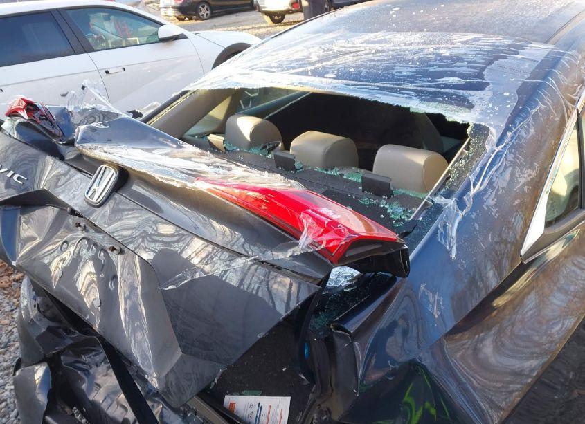 Photo 17 of 2019 Honda Civic LX (VIN 2HGFC2F69KH532534)