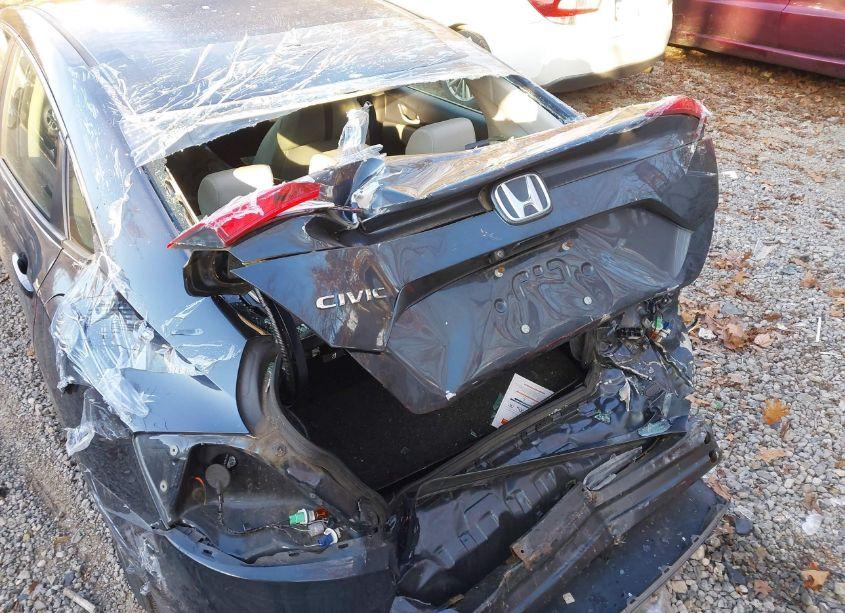 Photo 20 of 2019 Honda Civic LX (VIN 2HGFC2F69KH532534)