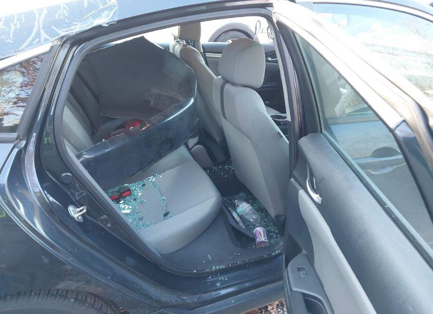 Photo 8 of 2019 Honda Civic LX (VIN 2HGFC2F69KH532534)