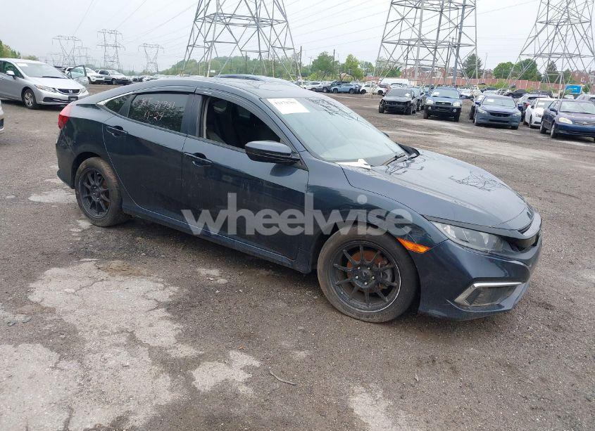 2019 Honda Civic LX (VIN 2HGFC2F69KH533618) main photo