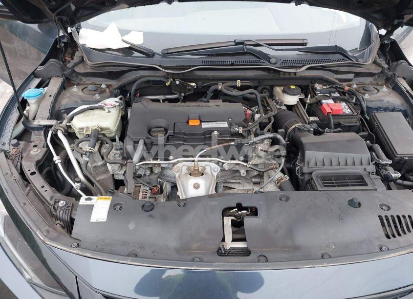 Photo 10 of 2019 Honda Civic LX (VIN 2HGFC2F69KH533618)