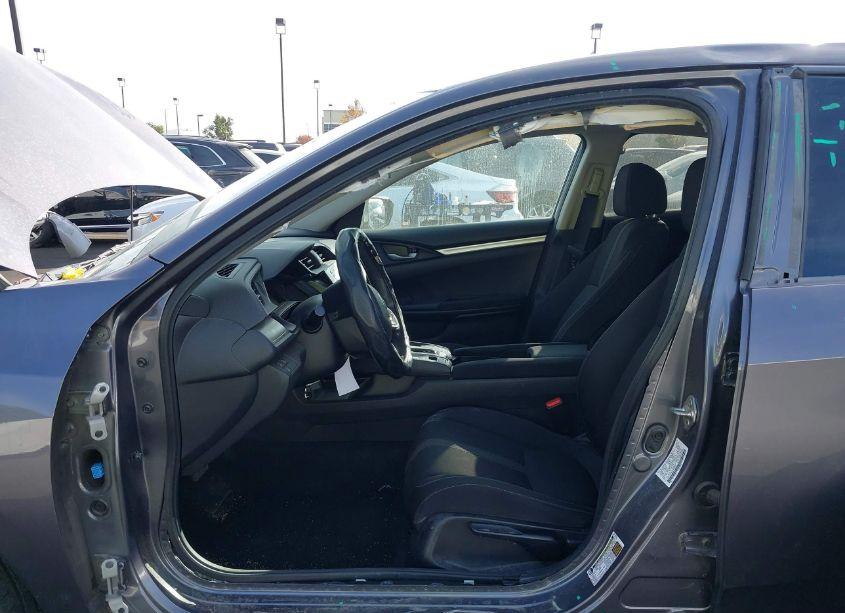 Photo 5 of 2019 Honda Civic LX (VIN 2HGFC2F69KH543873)