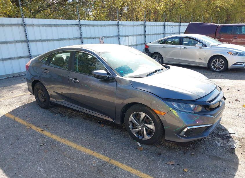 2019 Honda Civic LX (VIN 2HGFC2F69KH545008) main photo