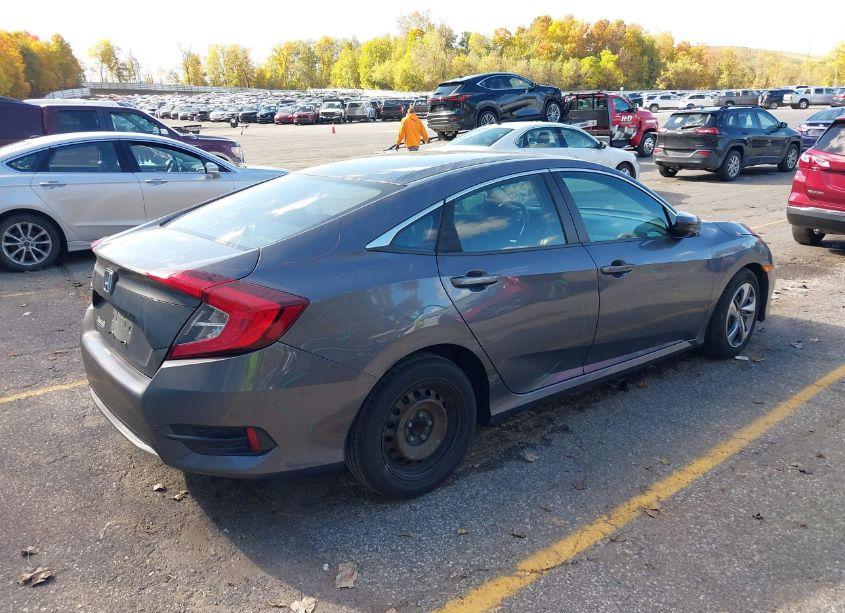 Photo 4 of 2019 Honda Civic LX (VIN 2HGFC2F69KH545008)