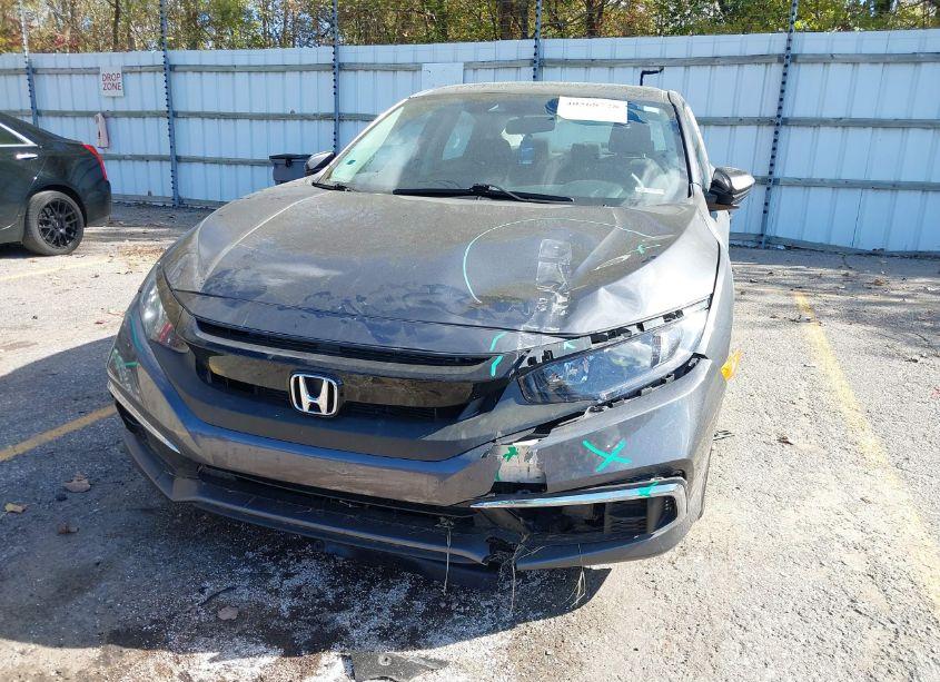 Photo 6 of 2019 Honda Civic LX (VIN 2HGFC2F69KH545008)