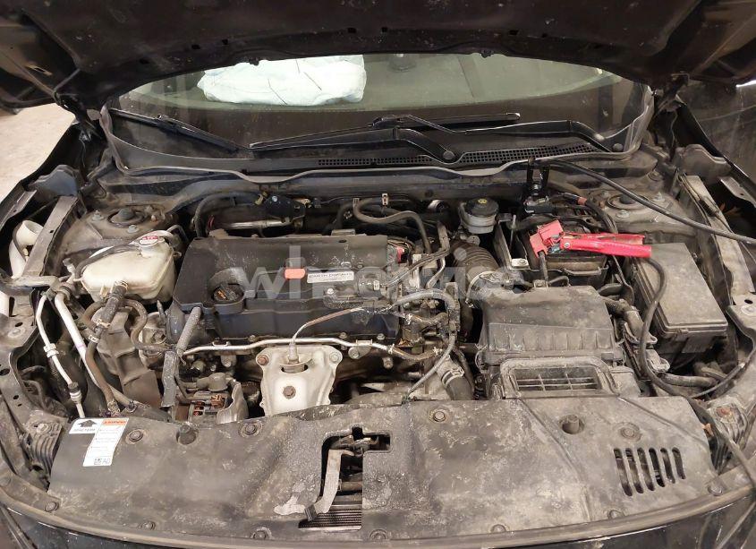 Photo 10 of 2019 Honda Civic LX (VIN 2HGFC2F69KH555697)