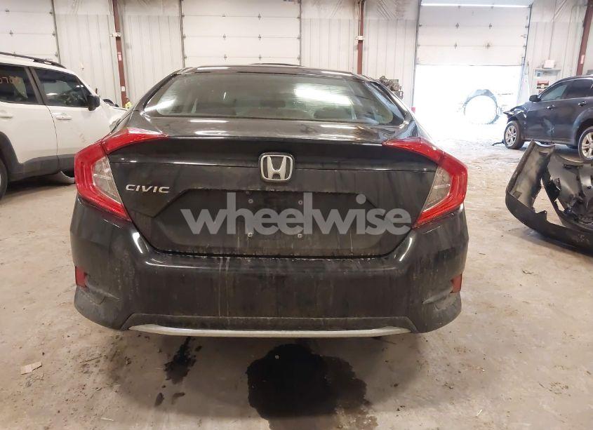 Photo 16 of 2019 Honda Civic LX (VIN 2HGFC2F69KH555697)