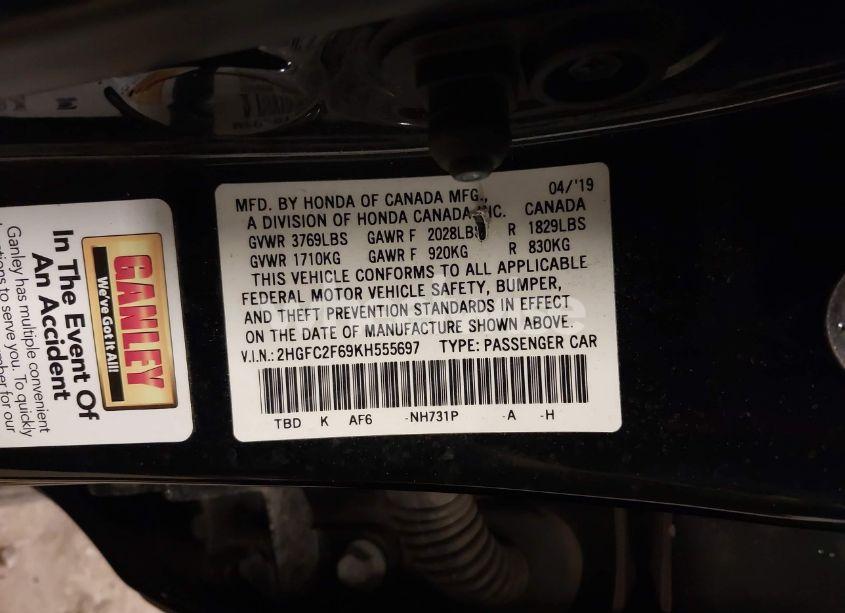 Photo 9 of 2019 Honda Civic LX (VIN 2HGFC2F69KH555697)