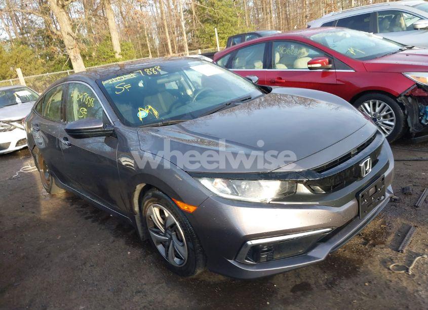 2019 Honda Civic LX (VIN 2HGFC2F69KH579983) main photo