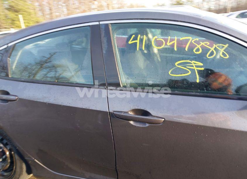 Photo 13 of 2019 Honda Civic LX (VIN 2HGFC2F69KH579983)