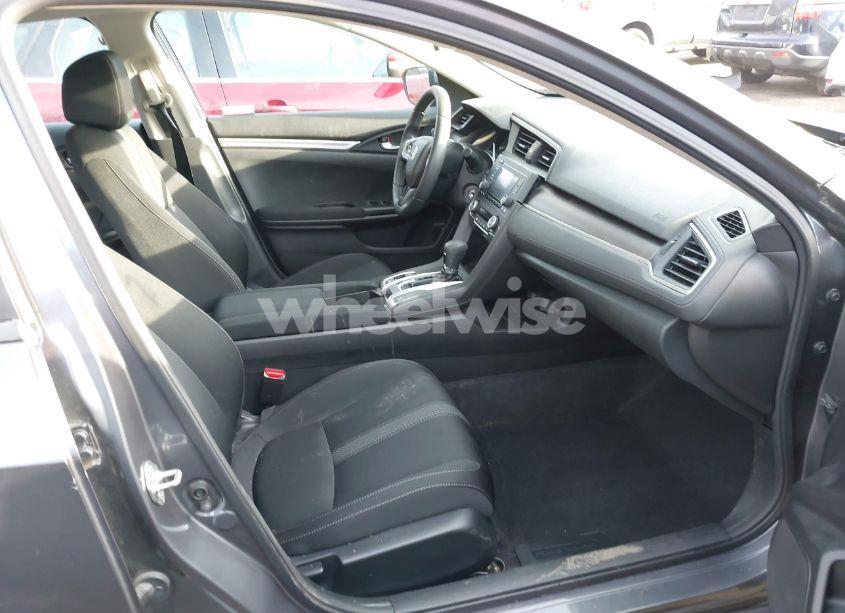 Photo 5 of 2019 Honda Civic LX (VIN 2HGFC2F69KH579983)