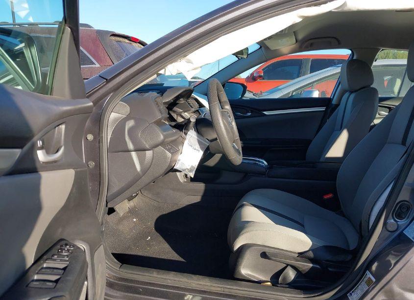 Photo 5 of 2019 Honda Civic LX (VIN 2HGFC2F69KH589929)