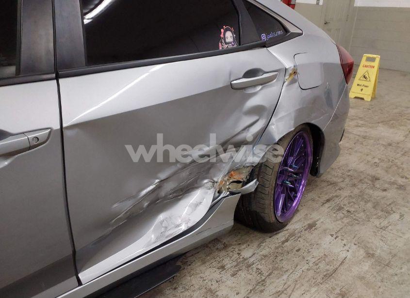 Photo 6 of 2020 Honda Civic LX (VIN 2HGFC2F69LH504881)