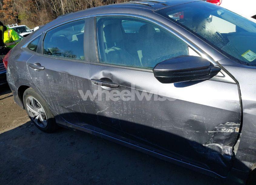Photo 13 of 2020 Honda Civic LX (VIN 2HGFC2F69LH517369)