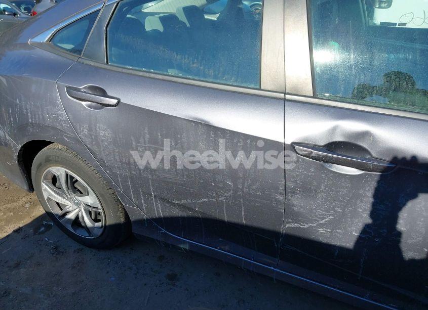 Photo 17 of 2020 Honda Civic LX (VIN 2HGFC2F69LH517369)